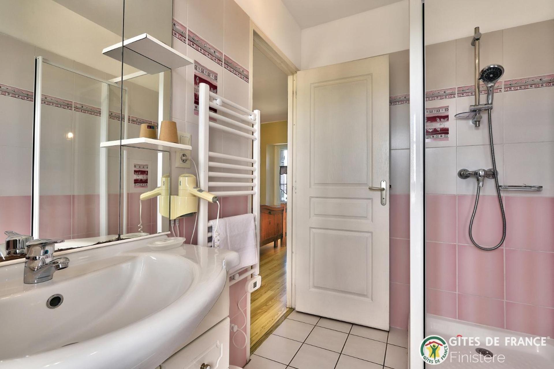 La Cle Des Champs Des Abers Bed & Breakfast Saint-Pabu  Exterior photo